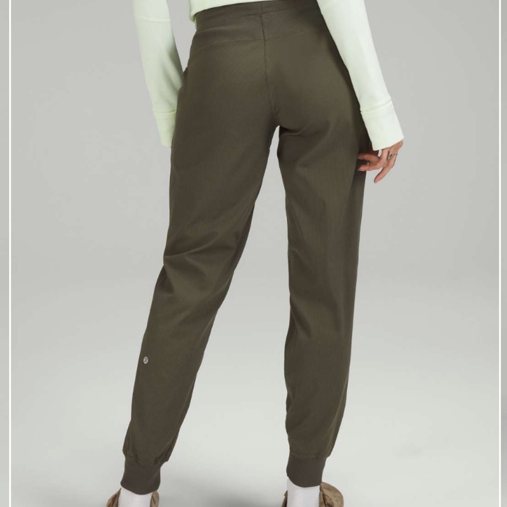 Lululemon Dance Studio Mid-Rise Jogger Army Green - Picture 3 of 8